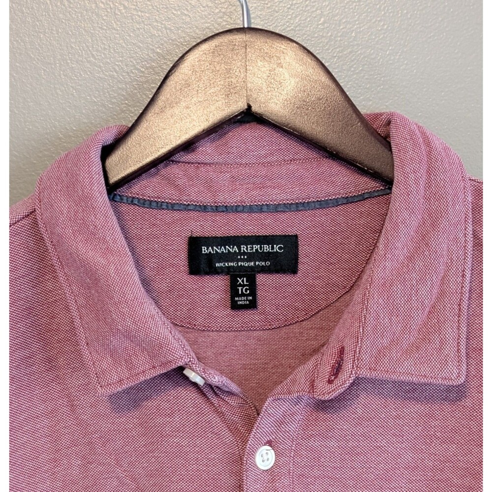 Banana Republic Polo Shirt Mens XL Red Pique Cotton Moisture Wicking Extra Large